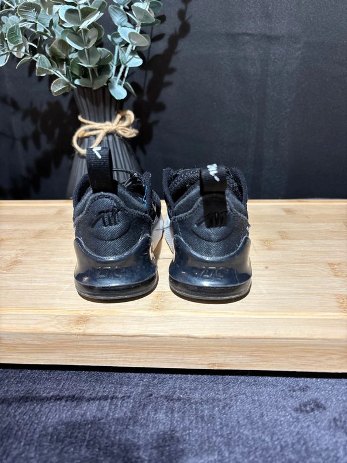 Basket Nike air pointure 23,5 - photo numéro 5