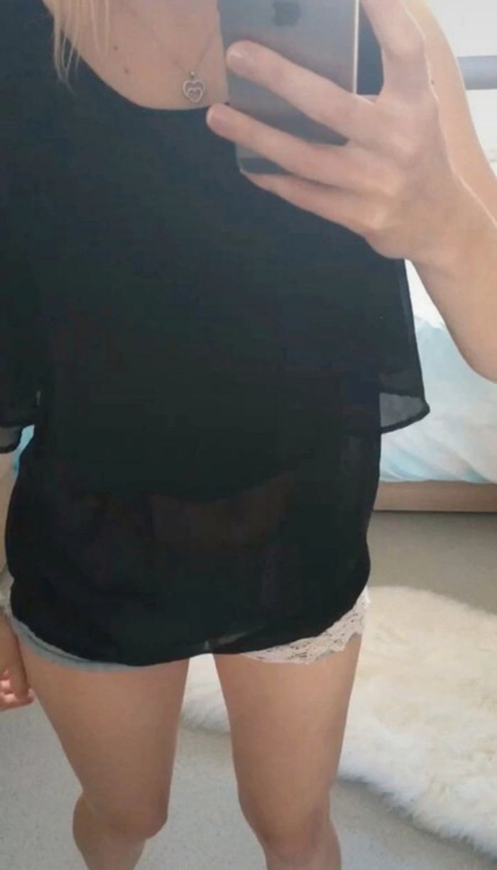 Joli haut fluide léger noir - Dressing trié par tailles - photo numéro 4