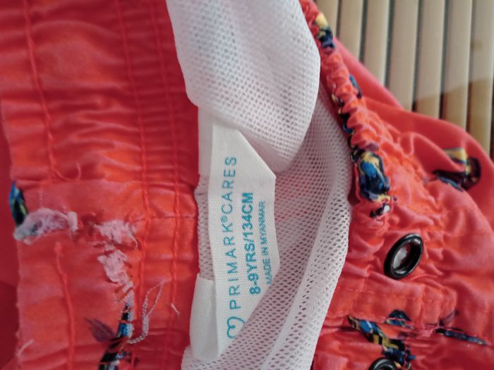 Short de bain 8-9 ans - photo numéro 3