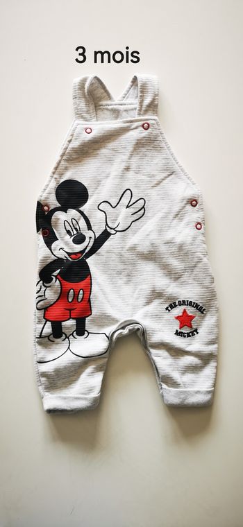 Combinaison Disney primark 3 mois