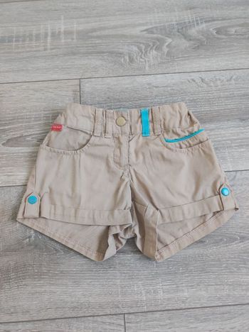 Short beige 24 mois