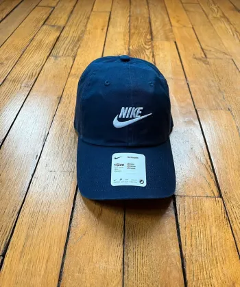 Casquette Nike bleu marine