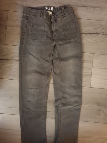 Lot pantalons fille 10 ans