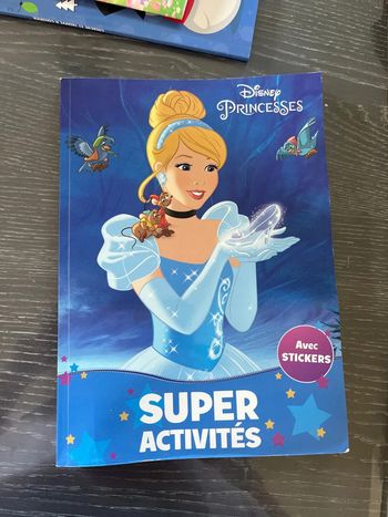 Livre activités coloriage princesse Disney 4 ans +