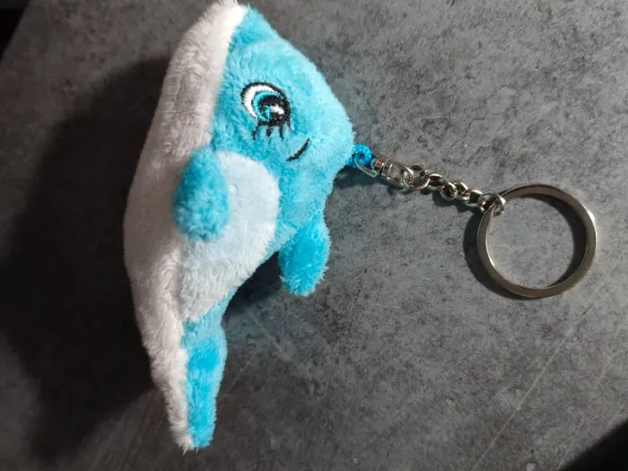 Porte clé peluche dauphin - photo numéro 2