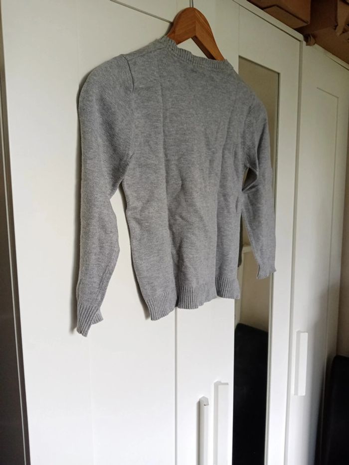 Pull gris T 5-6 ans - photo numéro 3