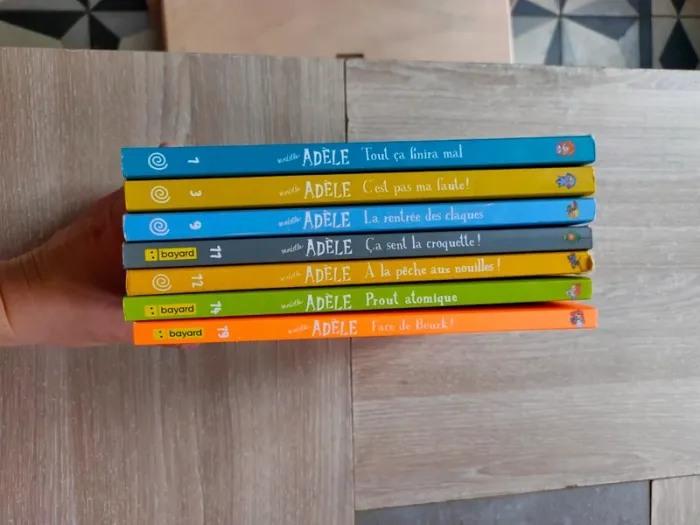 Lot de 7 Mortelle Adèle - photo numéro 5