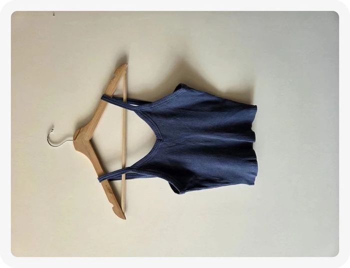 tops court Shana marine taille M - photo numéro 2