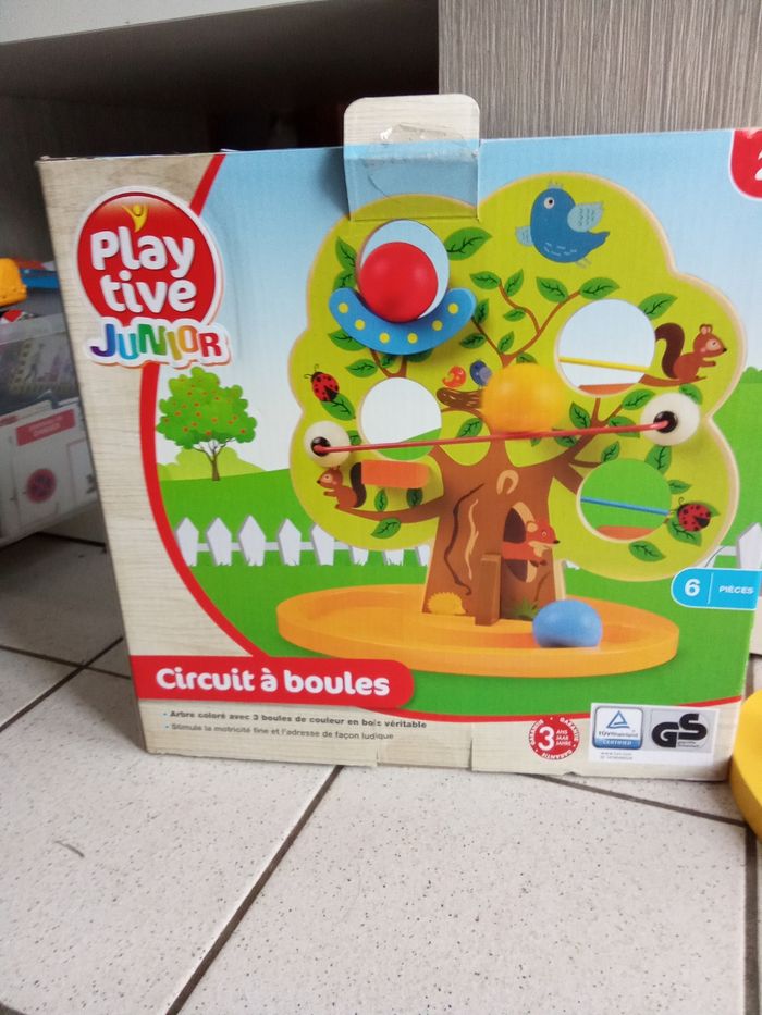 toboggan à balles en bois ,  dès 12 Mois, boîte d'origine, motricité fine, couleurs - photo numéro 3