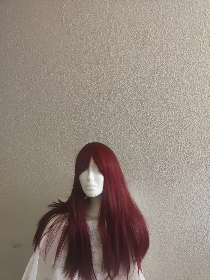 Perruque Naturelle Rouge Bordeaux Tendance Luxe - photo numéro 3