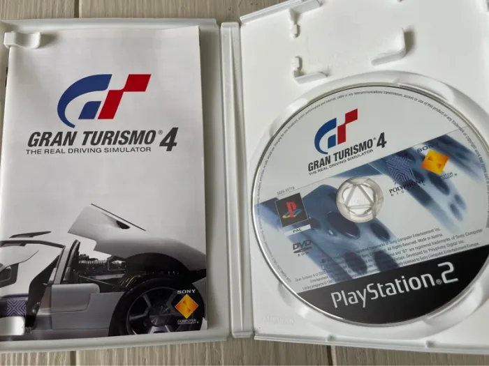 Jeu PlayStation 2 Gran Turismo 4 Complet Très bon état - photo numéro 3