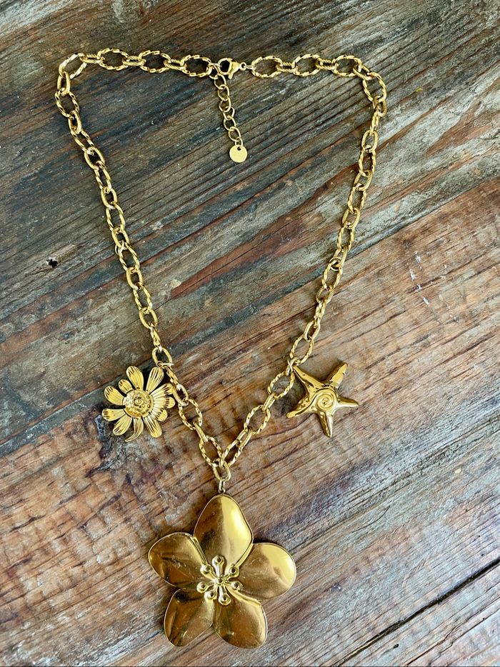 Colliers avec pendentifs - photo numéro 7