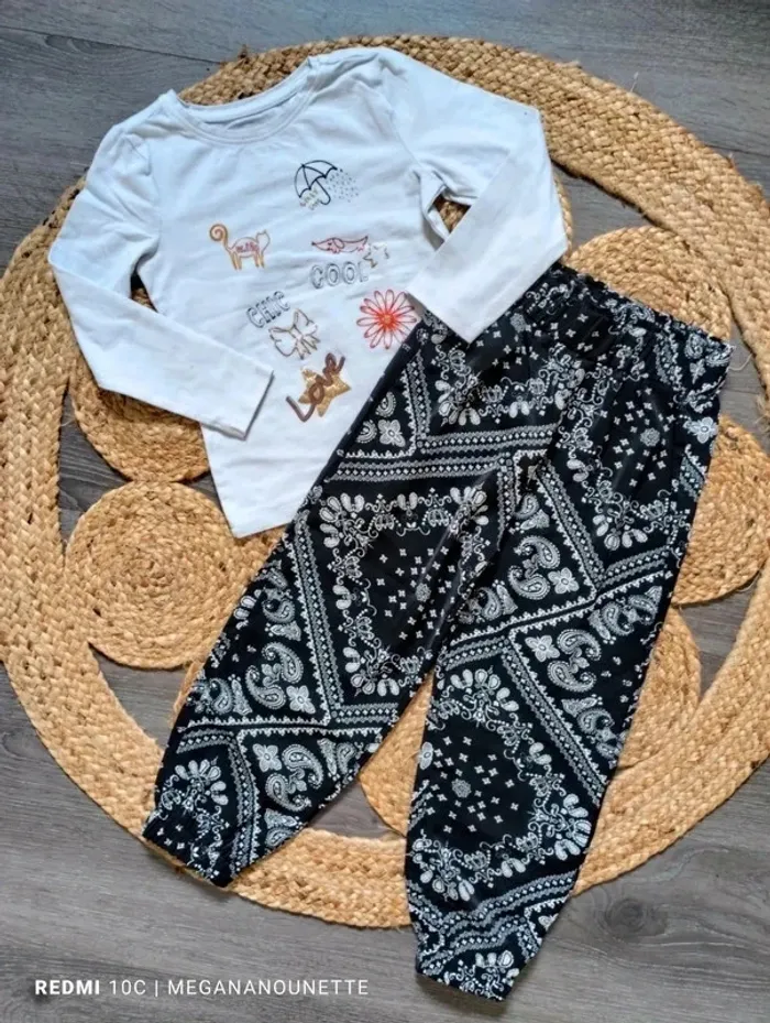 👕👖 Ensemble fille – Taille 4 ans