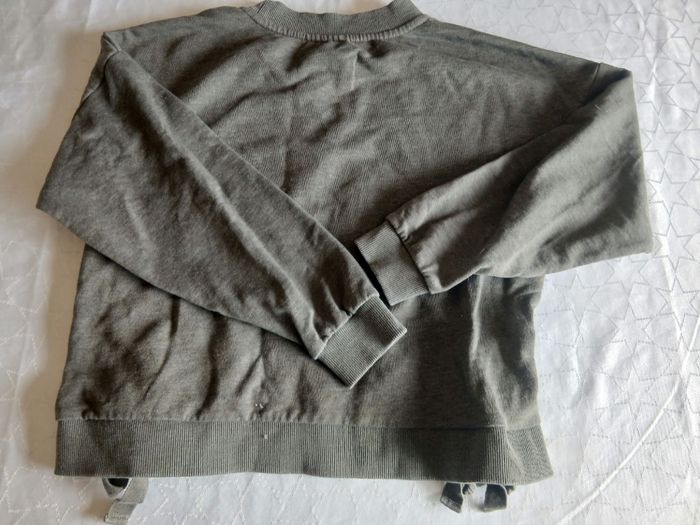 Pull guns N’ Roses a lacets S/M - photo numéro 2