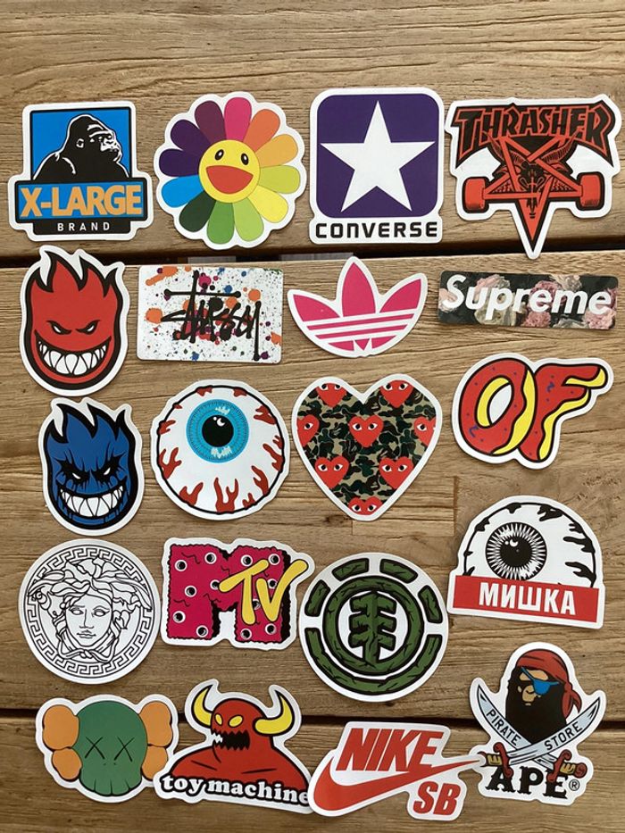 20 Stickers de marque