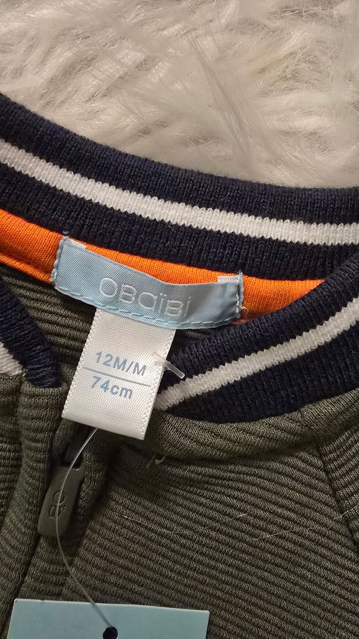 NEUF(non portée)🏷🥰😍sublime /sweat zippé 12 MOIS garçon 😍😍💙💙💙 - photo numéro 3