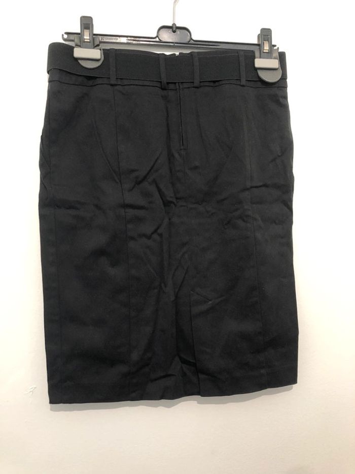 Jupe crayon noire Camaïeu avec ceinture intégrée taille 40 - photo numéro 2