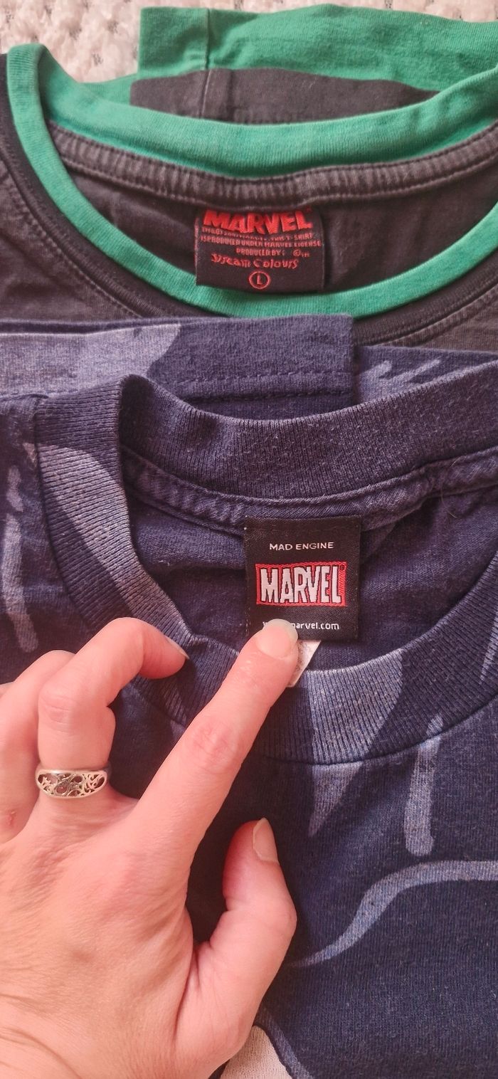 Lot 2 tee-shirts  Marvel - photo numéro 4