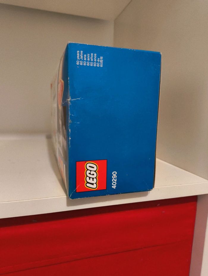 Lego 40290 60 years - photo numéro 2