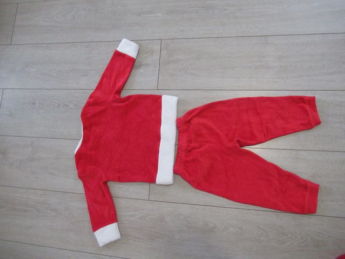 Pyjama rouge cars de noël en velours Disney Taille 24 mois - photo numéro 4