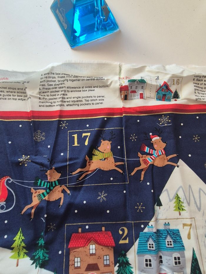 Lot de calendrier avant . Couture /tissueu - photo numéro 3