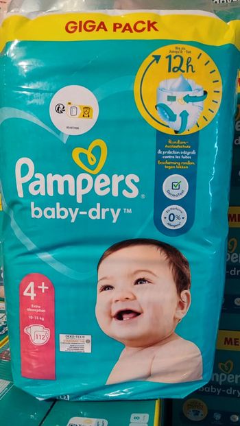 Paquet Pampers Baby dry taille 4+ 112 couches