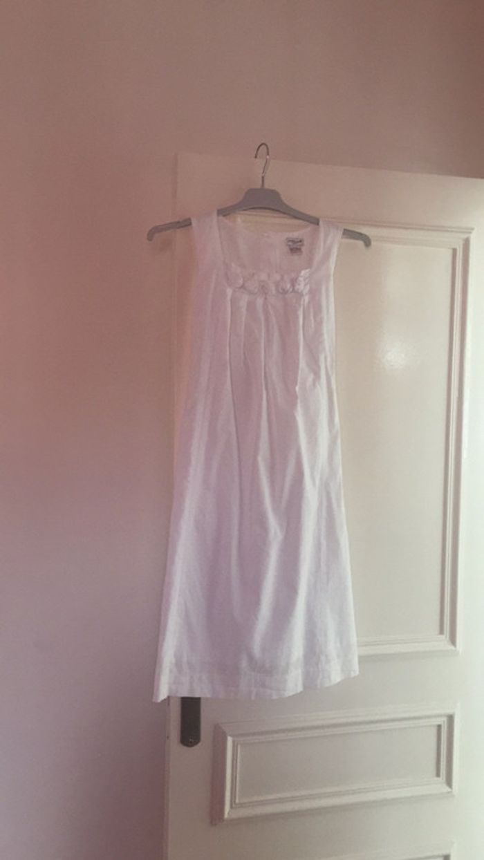 Robe blanche Cyrillus T12 ans