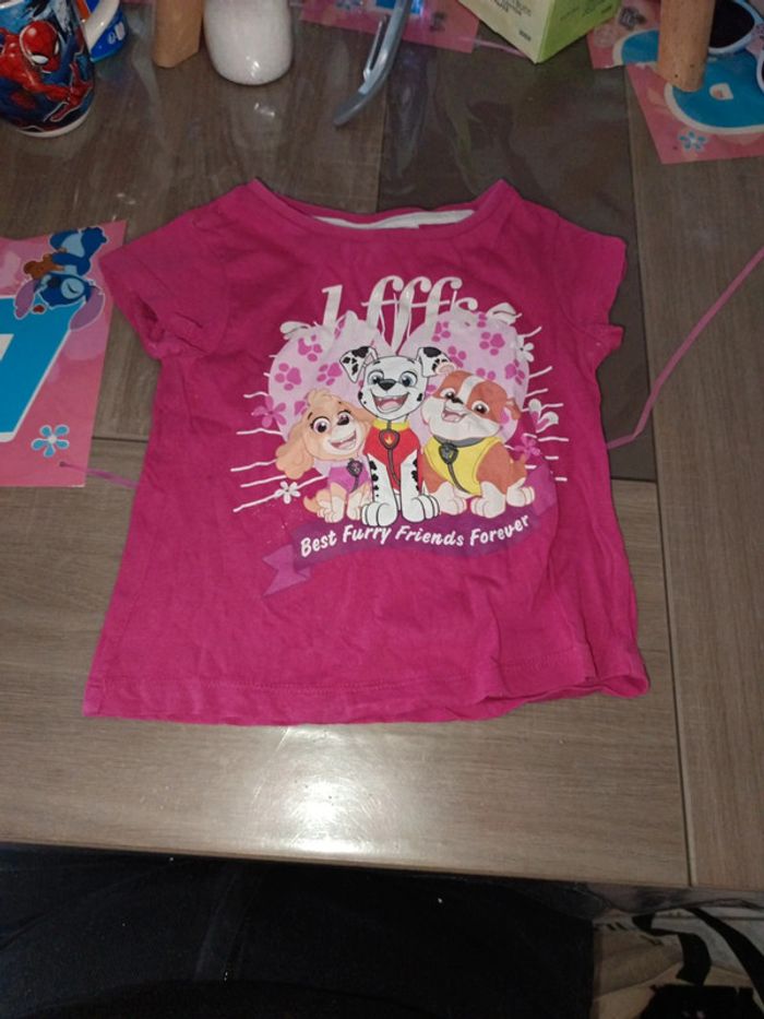 Tee-shirt manche courte paw patrouille 4 ans