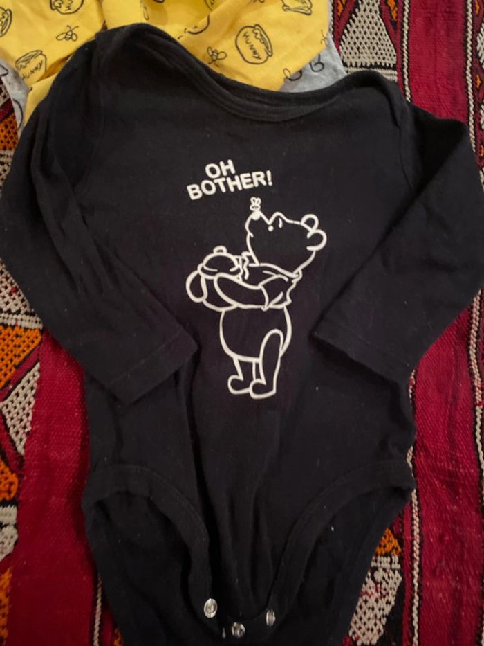Lot mixte exclusif Bodys Winny Poo, Disney 100% coton 9 mois a 12 mois - photo numéro 7