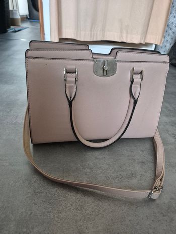Sac à main rose pâle élégant - Bon état (fermoir à réparer) - 25x20cm