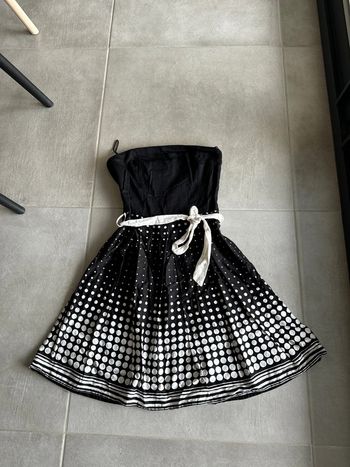 Robe noire bustier