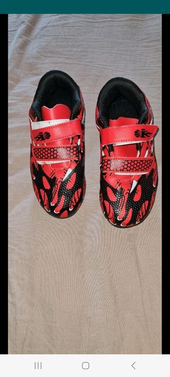 Chaussures foot taille 30