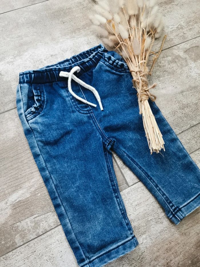 🌺Très joli jean bleu fille 9mois Neuf - photo numéro 2