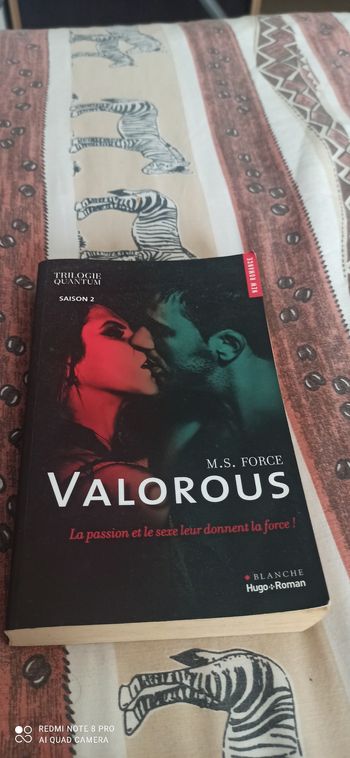 Livre valorous saison 2 prix neuf 17 euro