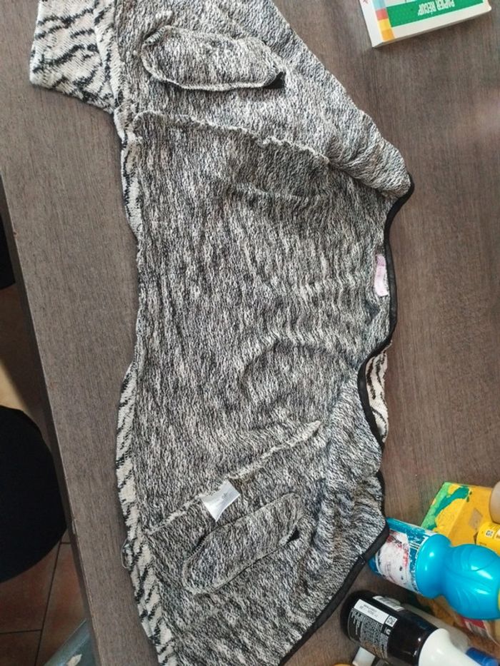 Gilet type poncho - photo numéro 3
