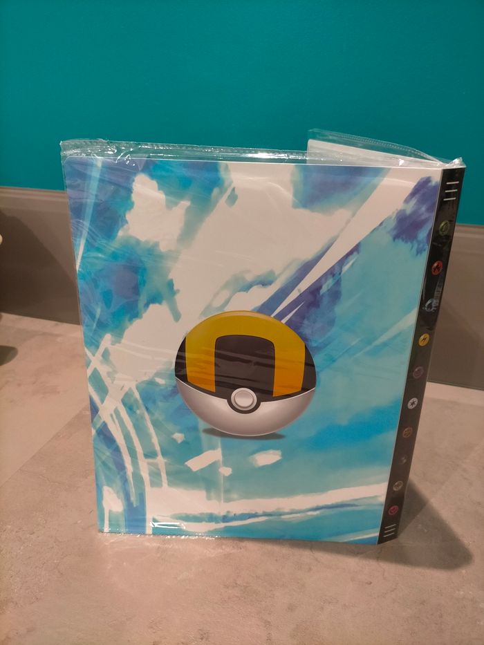 Classeur pour 540 cartes Pokémon - photo numéro 2