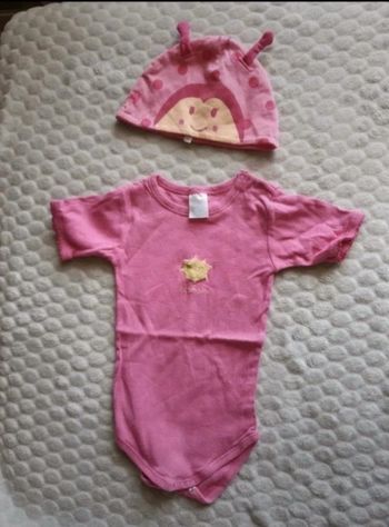 Bodie manche courte rose