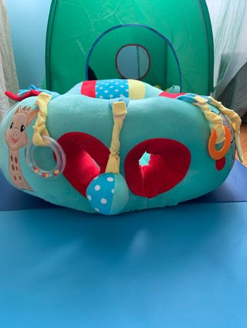 Coussin d’activité Sophie la girafe