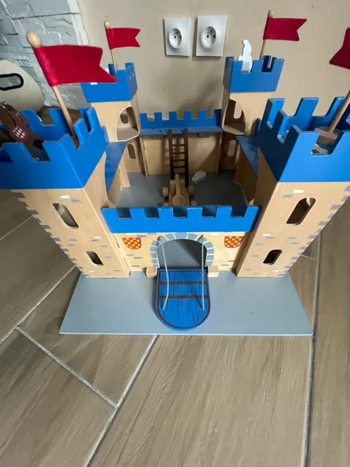 Château fort en bois - photo numéro 5