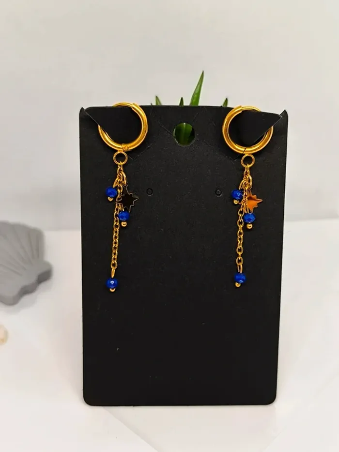 Boucles d'oreilles dorées étoile polaire et perles bleues marines - photo numéro 4
