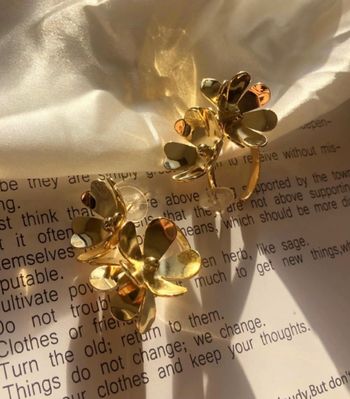 Boucles d’oreilles doré
