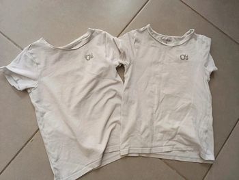 2 Tee shirt taille 6 ans
