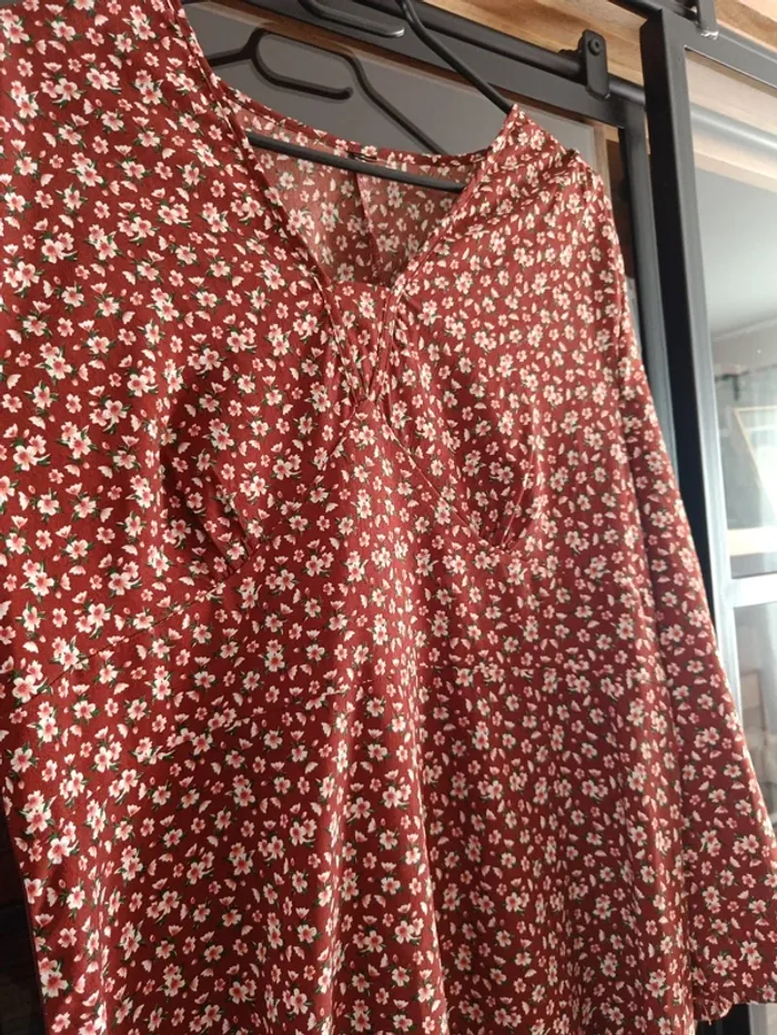Robe à fleur - photo numéro 2