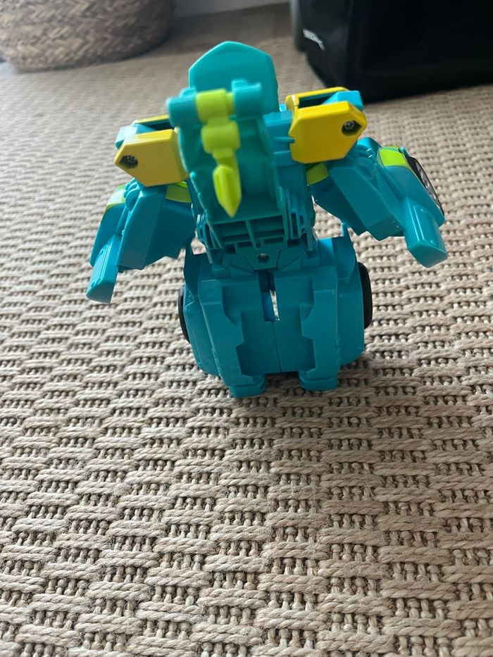 Lot de 2 figurines transformers - photo numéro 6