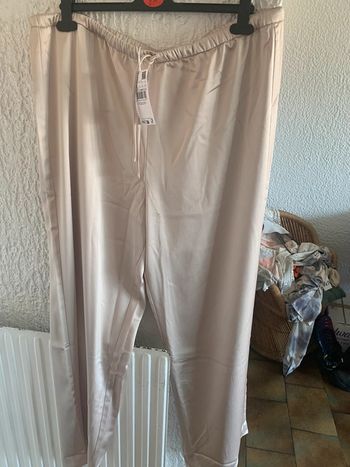 Pantalon satin