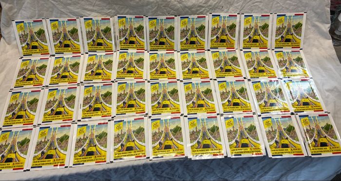36 Sachets de stickers Panini Tour De France 2025