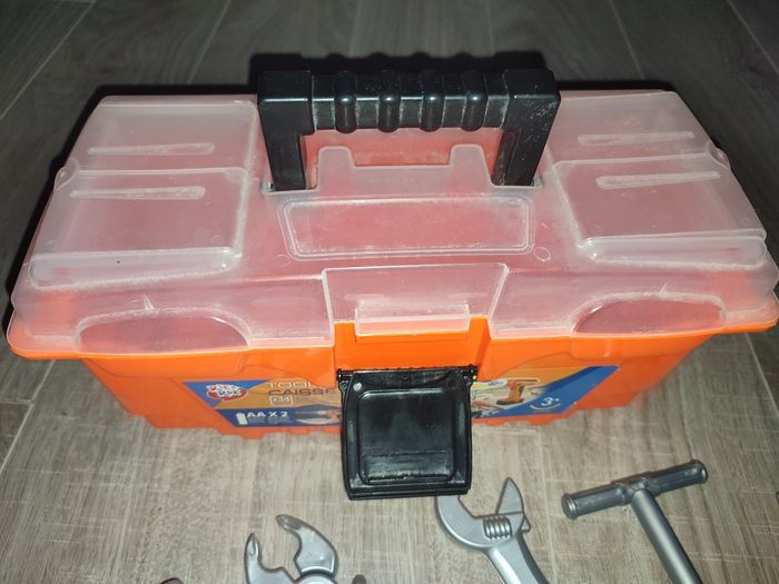 Boîte à outils - photo numéro 2