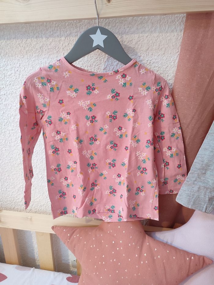 Lot de 3 tee-shirts manches longues - 24 mois - Très bon état - Lupilu/Mots d'enfants - photo numéro 3