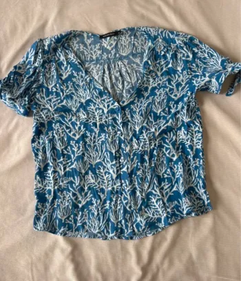 Chemisier bleu blanc Monoprix taille 38