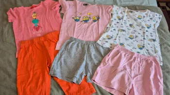 Lot 3 pyjamas
